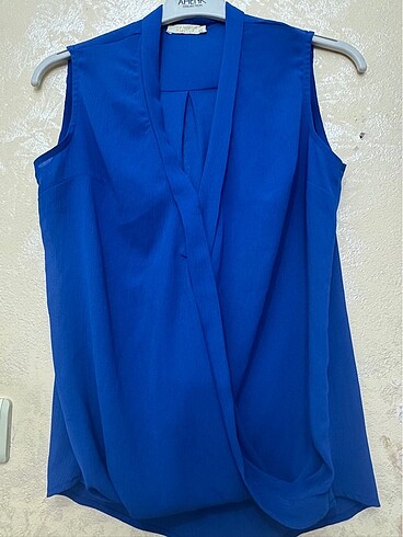 Saks mavisi bluz
