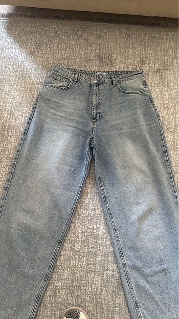 42 Beden Mavi jeans