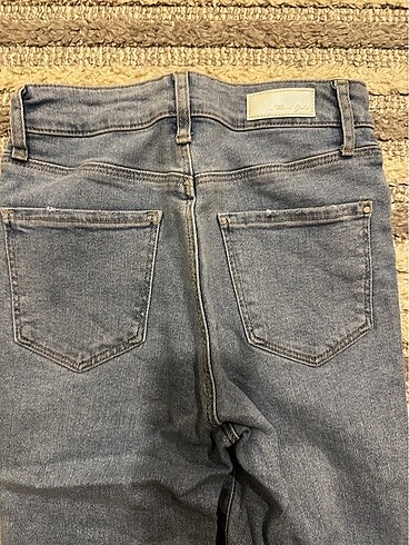 34 Beden Mavi jean