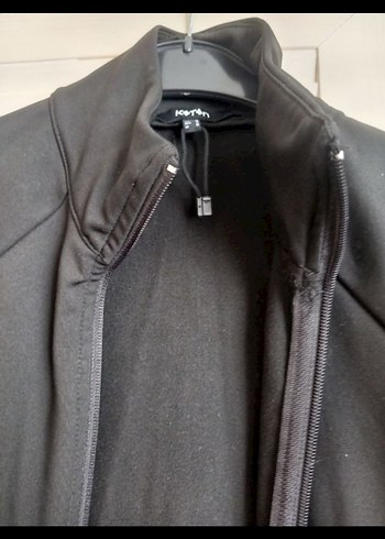 KOTON Fermuarlı Dik Yaka Cepli Siyah Spor Sweatshirt - Görsel 3