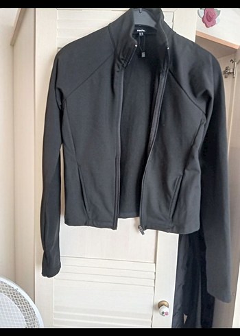 KOTON Fermuarlı Dik Yaka Cepli Siyah Spor Sweatshirt - Görsel 2