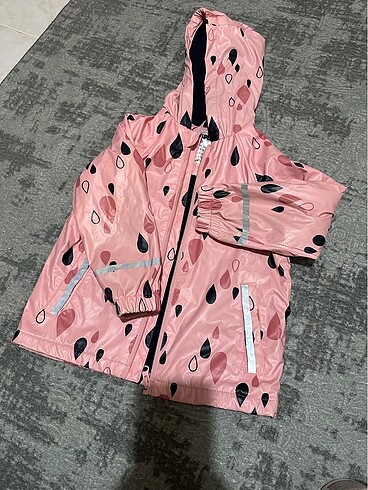 Kız çocuk yağmurluk - Görsel 2