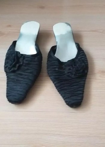 Gezer Kadın Terlikler,