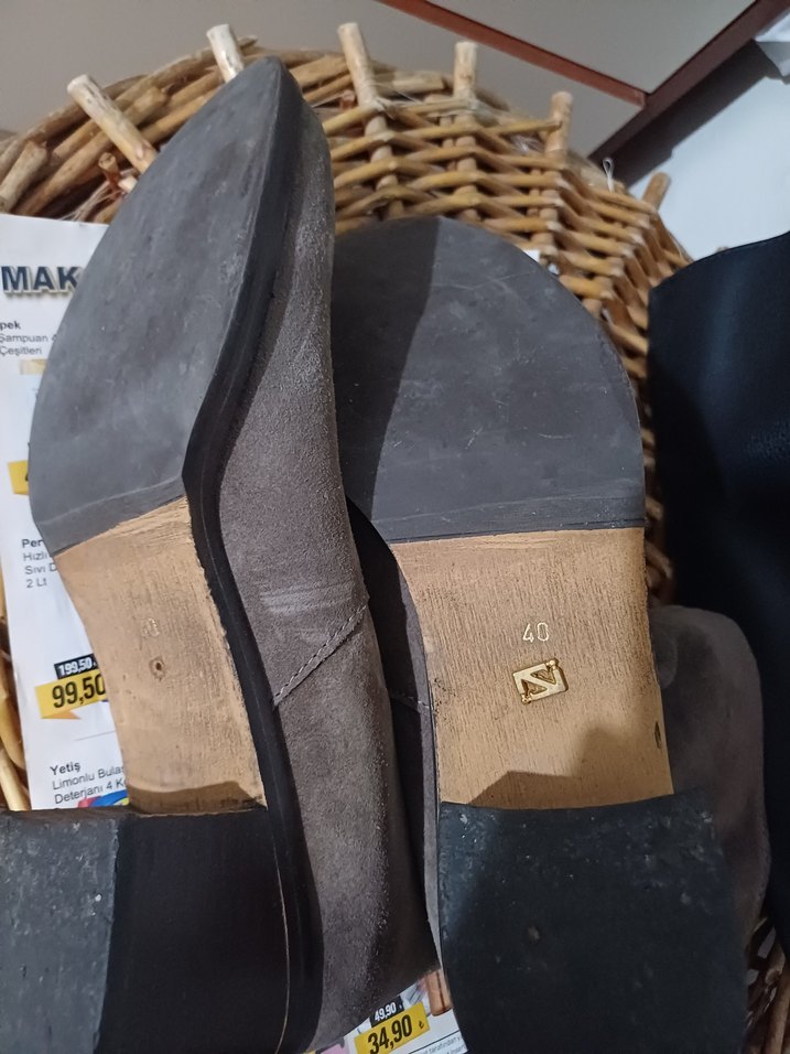 Kahverengi Süet Kadın Botları Tokalı - Görsel 4