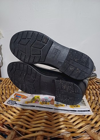 Siyah Rugan Stil Yağmurluk Kadın Bot - Görsel 4