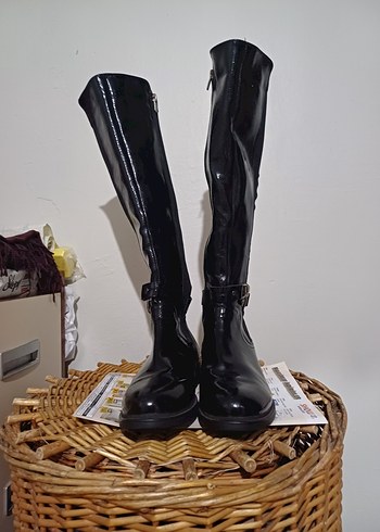 Kadın Siyah Deri Dizüstü Botlar Tokalı - Görsel 2