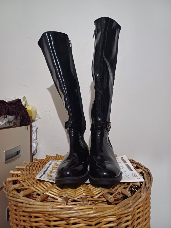 Kadın Siyah Deri Dizüstü Botlar Tokalı - Görsel 2