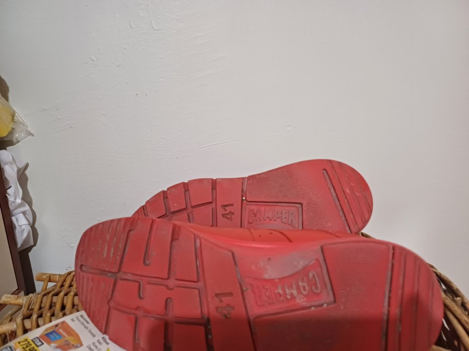 Kırmızı Bağcıklı Kadın Spor Ayakkabı - Görsel 4