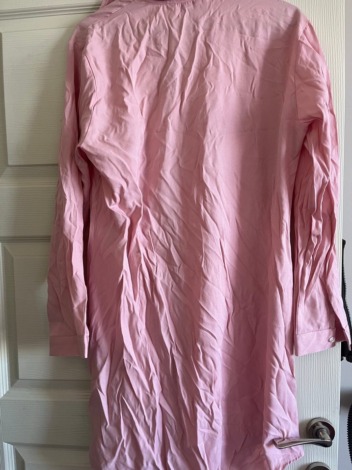 Pembe V Yaka Düğmeli Kadın Gömlek - Görsel 2