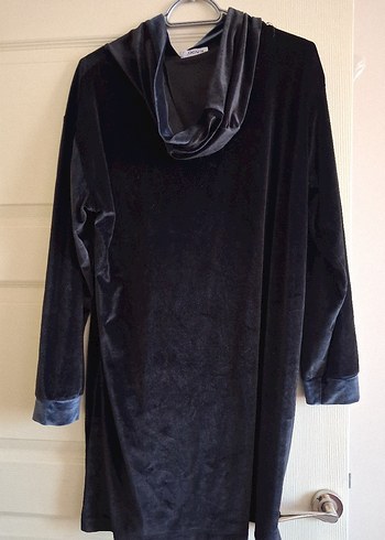 Uzun Kollu Siyah Kapüşonlu Gotik Tunik - Görsel 2