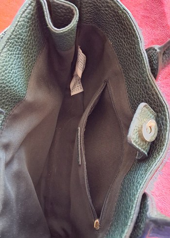 Siyah Deri Fermuarlı Kadın Çantası - Görsel 4