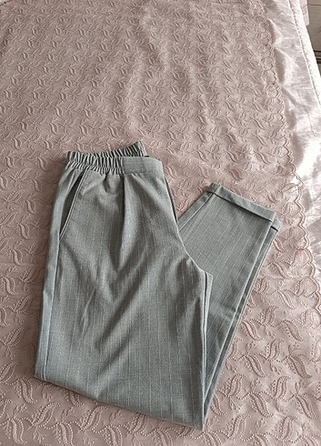 BERSHKA KUMAŞ PANTOLON M BEDEN