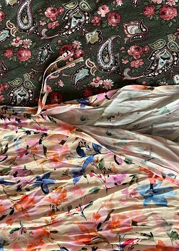 Mavi çiçek desenli etek - Görsel 2