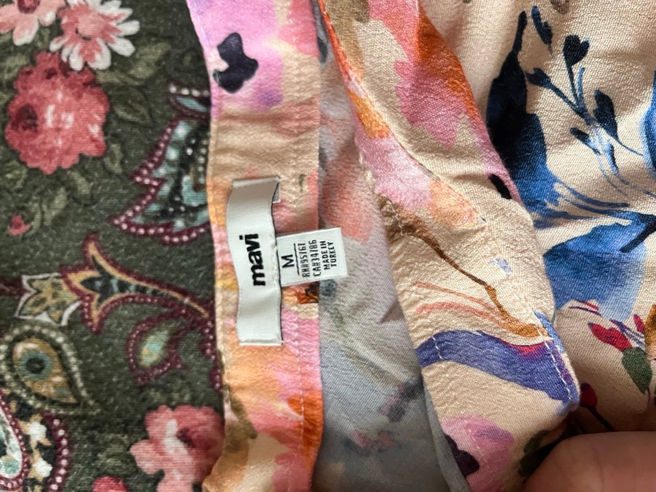 Mavi çiçek desenli etek - Görsel 3