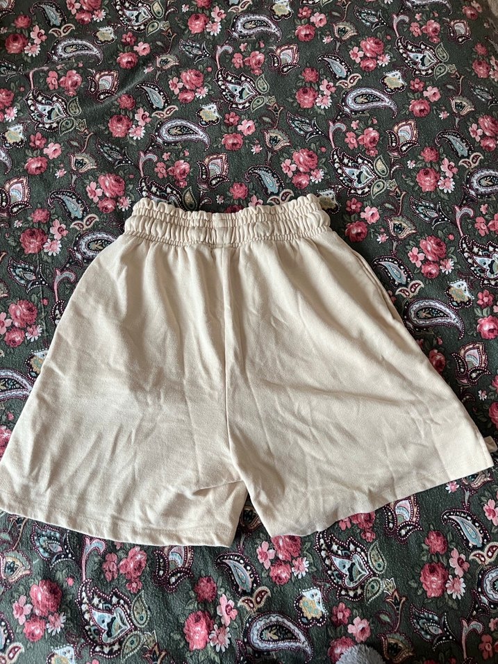 Bershka  Pamuklu Mini Şort - Görsel 3