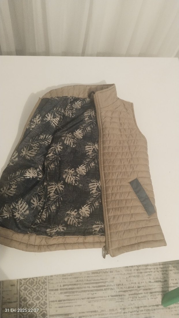 Bej Fermuarlı çocuk yelek - Görsel 2