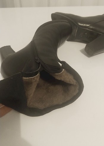 Siyah Süet Topuklu Kadın Bot - Görsel 5