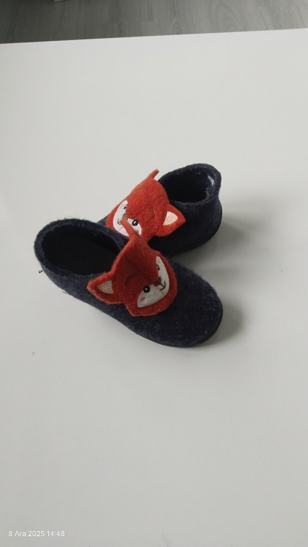 igor Gri Çocuk Kürklü Yün Ev Terliği - Görsel 3