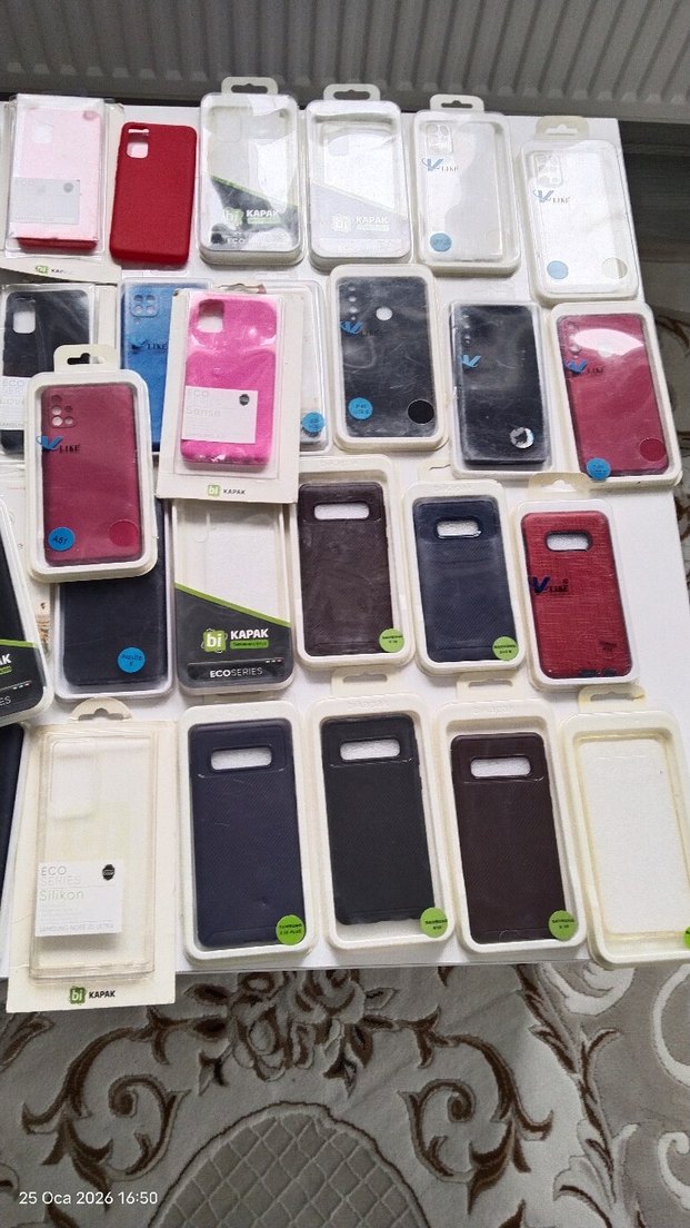 Velcro'lu Çok Renkli Telefon Kılıfları - Görsel 3