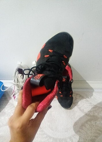 Nike Kyrie 42 numar erkek basketbol ayakkabısı 