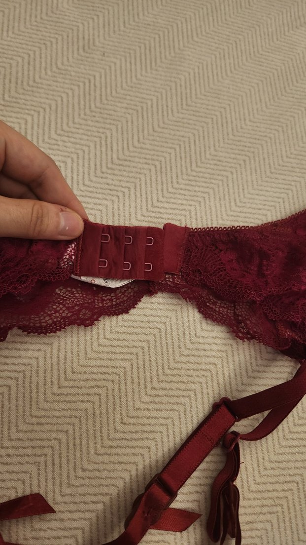 Bordo Yanları Çapraz Jartiyer - Görsel 2