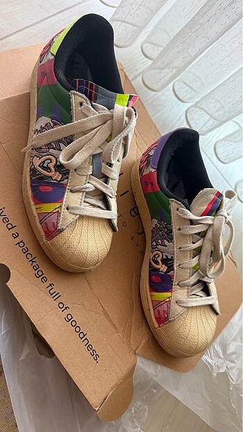 Adidas süperstar ayakkabı