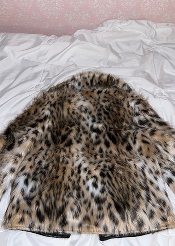 Leopar Desenli Kadın Suni Kürk Ceket - Görsel 3