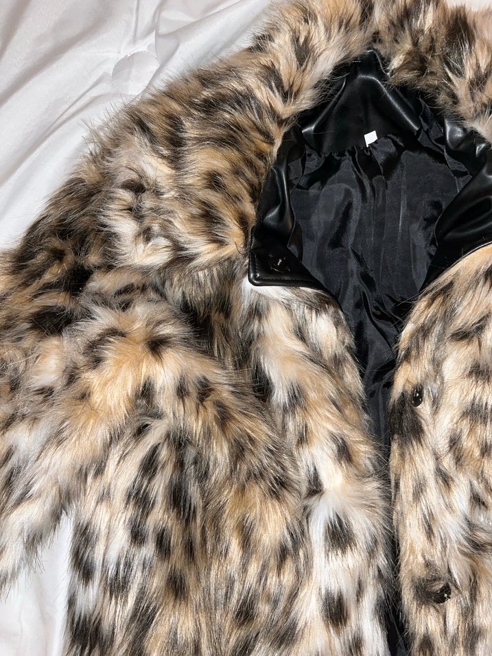 Leopar Desenli Kadın Suni Kürk Ceket - Görsel 2