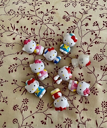  Beden Hello Kitty Figür