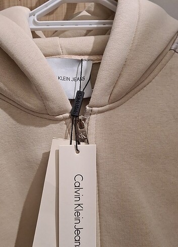 m Beden Calvin Klein
