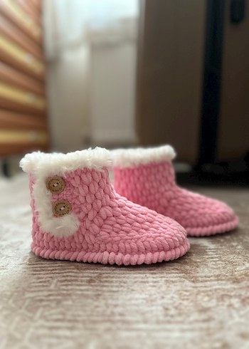 Pembe Triko Kız Ev Terliği - Görsel 3