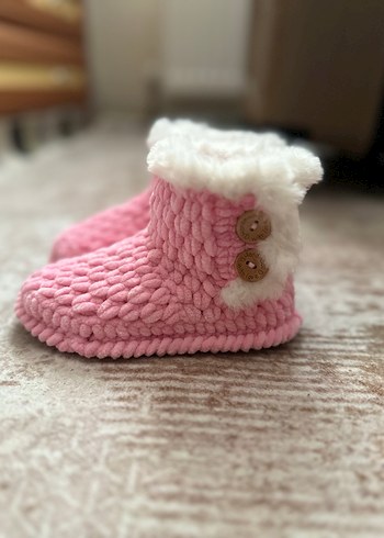 Pembe Triko Kız Ev Terliği - Görsel 4