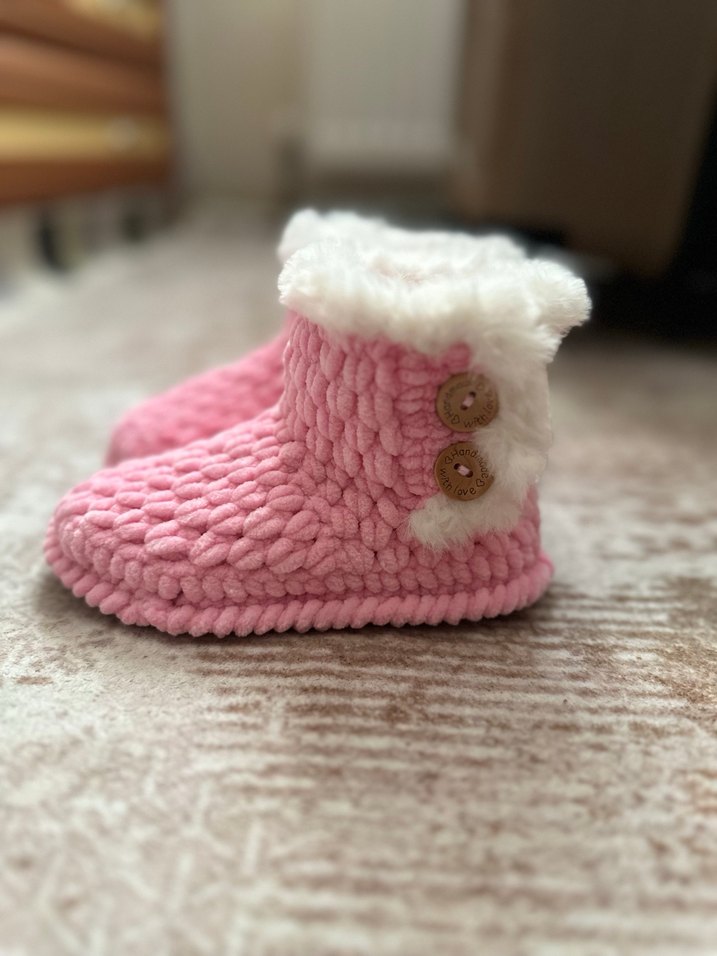 Pembe Triko Kız Ev Terliği - Görsel 4