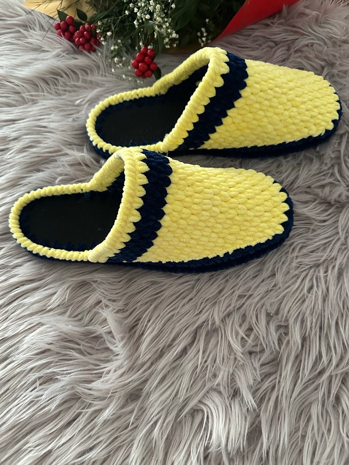 Sarı Örgü Kadın Ev Terliği - Görsel 3