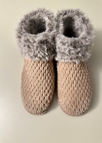 Kürk Detaylı Örgü Kadın Terlik - Görsel 2