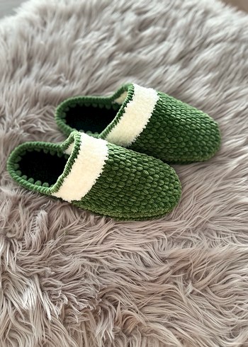 Örgü Kadın Ev Terliği Yeşil - Görsel 2