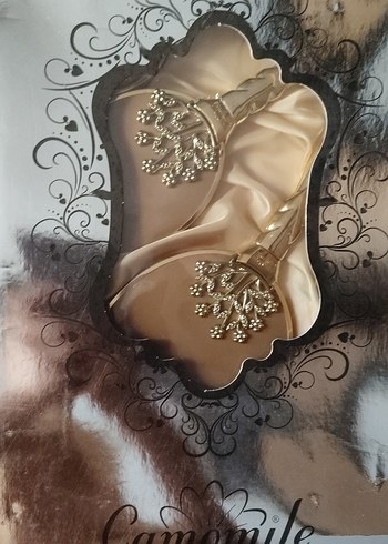 Bej İşlemeli Payetli Vintage Broş