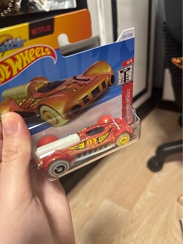  hotwheels retro active kapalı kutu