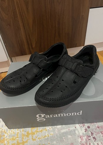 Siyah Deri Kadın Sandalet - Görsel 2