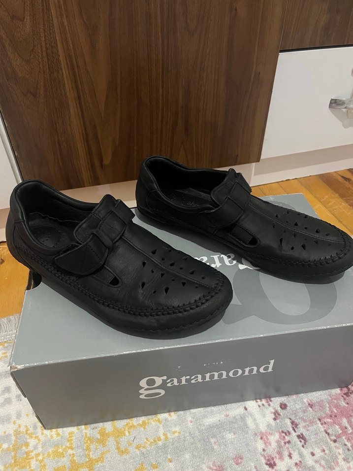 Siyah Deri Kadın Sandalet - Görsel 3