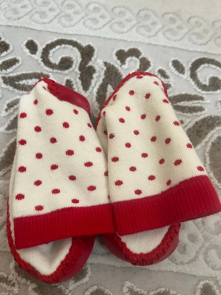 Kız Çocuk Minnie Mouse Desenli Ev Terliği Patiği - Görsel 4