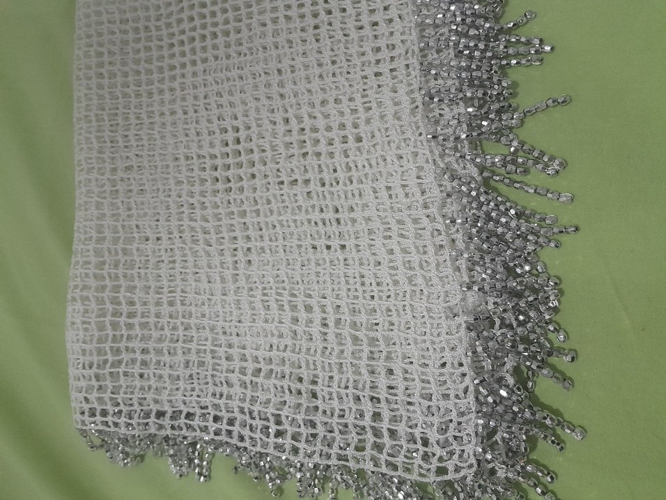 Boncuk Detaylı Beyaz kare örtü dantel - Görsel 3