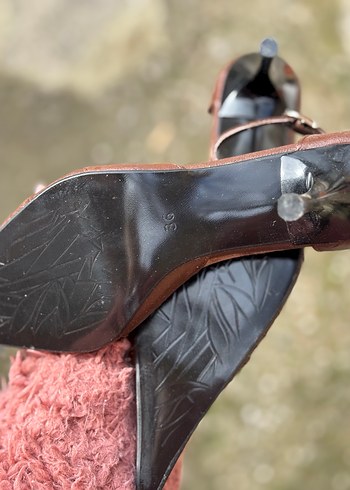 Kahverengi Vintage Deri Stiletto - Görsel 3