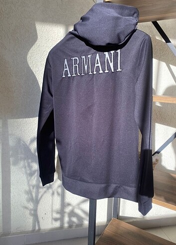 Armani eşofman takımı