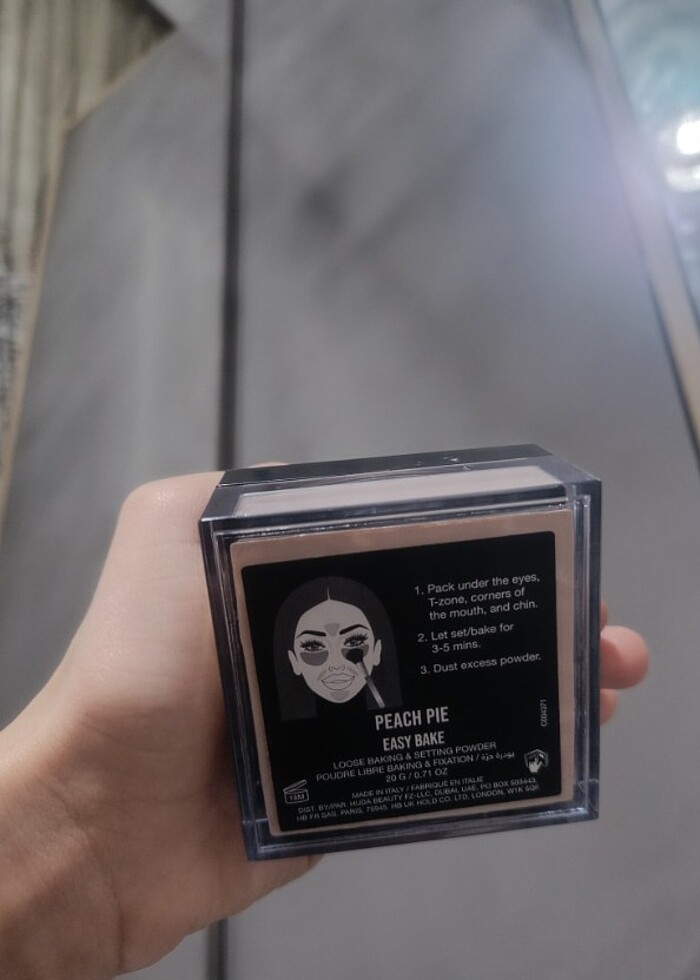 Huda beauty pudra - Görsel 4