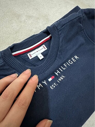 4 Yaş Beden Tommy hilfiger çocuk sweat