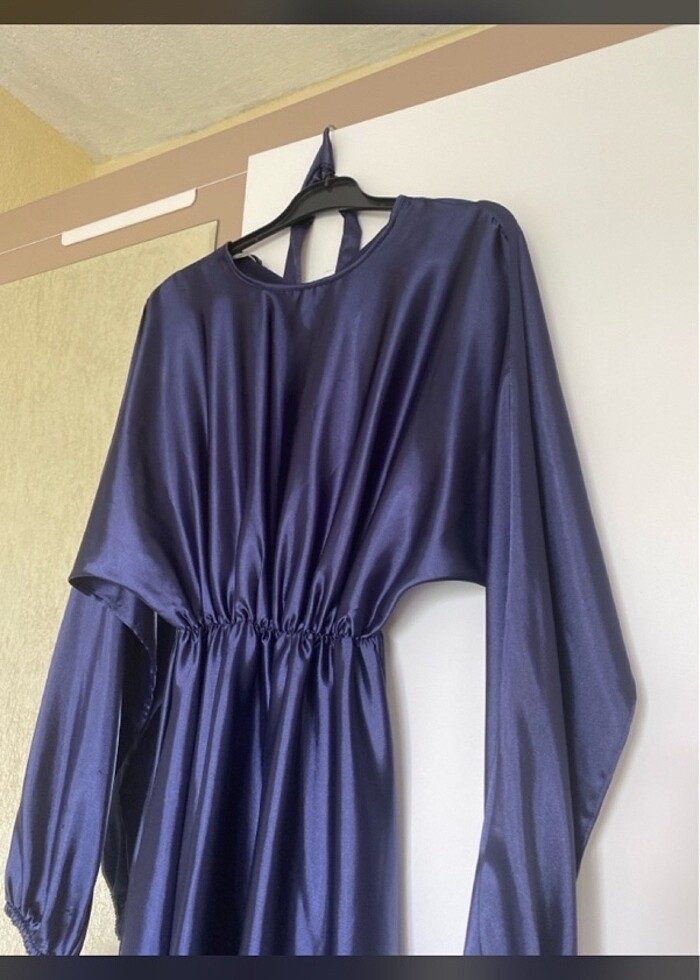 Lacivert abiye - Görsel 3