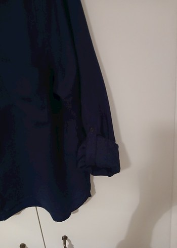 Lacivert Düğmeli uzun kollu Kadın Gömlek - Görsel 3