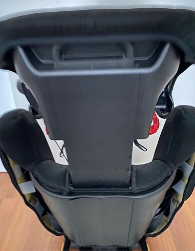 9- 18 kg Beden siyah Renk MONZA COCUK OTO KOLTUGU