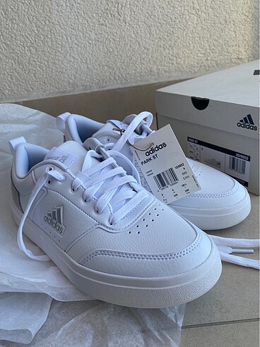 Adidas Kadın Sneaker 39 1/3 Numara Ayakkabı
